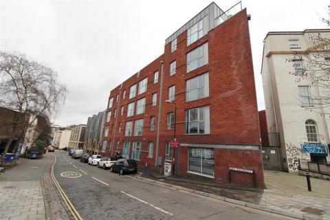 219 Armidale Place, Bristol, BS6 5BQ