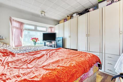 37 Conway Road, Feltham, TW13 6TE