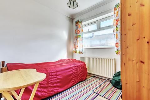 37 Conway Road, Feltham, TW13 6TE