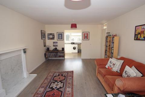 1 bedroom maisonette to rent, Perry Orchard, Upton-St-Leonards