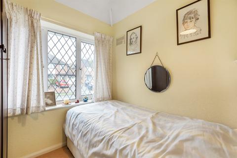 43 Hillside Road, Marlow, SL7 3JX