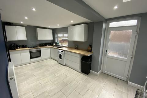 23 Amelia Terrace, Llwynypia, Tonypandy, CF40 2HR