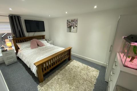 23 Amelia Terrace, Llwynypia, Tonypandy, CF40 2HR