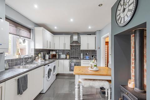 2 Anderby Drive, Lincoln, LN6 0AH