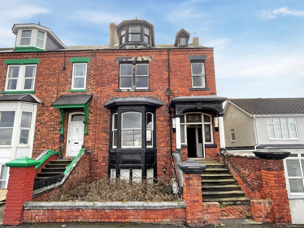Henry Smith Terrace, Hartlepool, TS24 6 bed terraced house £250,000
