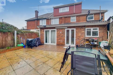 81 Ferrymead Gardens, Greenford, UB6 9NH