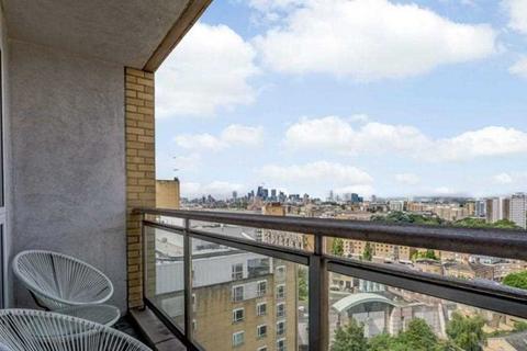 2 bedroom apartment to rent, Westferry Circus, London