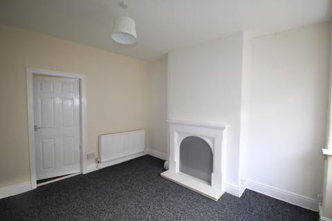 2 bedroom terraced house to rent, Ferndale, Redcar St, Hull, HU8