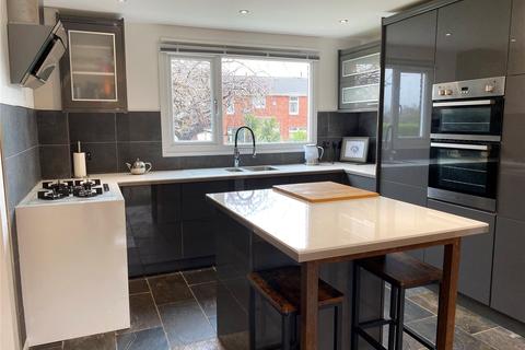22 Bell Close, Stafford, ST16 3NJ
