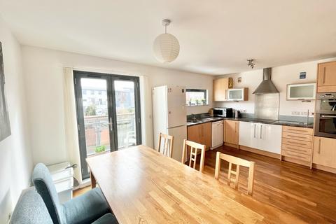 4 bedroom townhouse to rent, St. Catherines Court, Maritime Quarter, Swansea, SA1 1SD