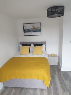 2 bedroom flat to rent, King Richard Street, Coventry, CV2