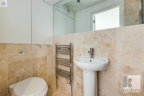 3 bedroom flat for sale, Blackheath Road, Deptford, London, SE10