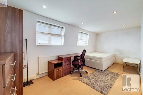 3 bedroom flat for sale, Blackheath Road, Deptford, London, SE10