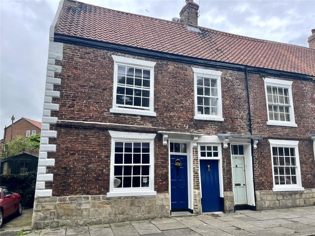 Kirkgate, Bridlington, East... 4 bed end of terrace house for sale £