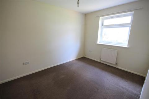 61 Sutherland Close, Whitehill, Bordon, GU35 9RE