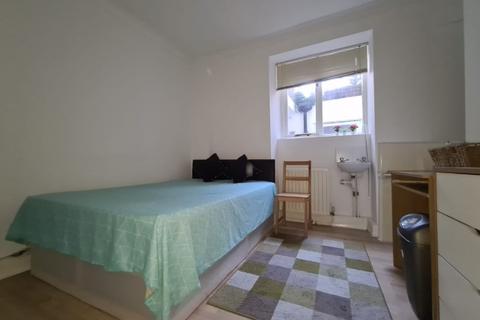 House share to rent, Mornington Crescent, Mornington Crescent, London, NW1