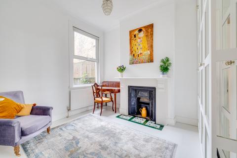 125a Mortimer Road, London, NW10 5TN