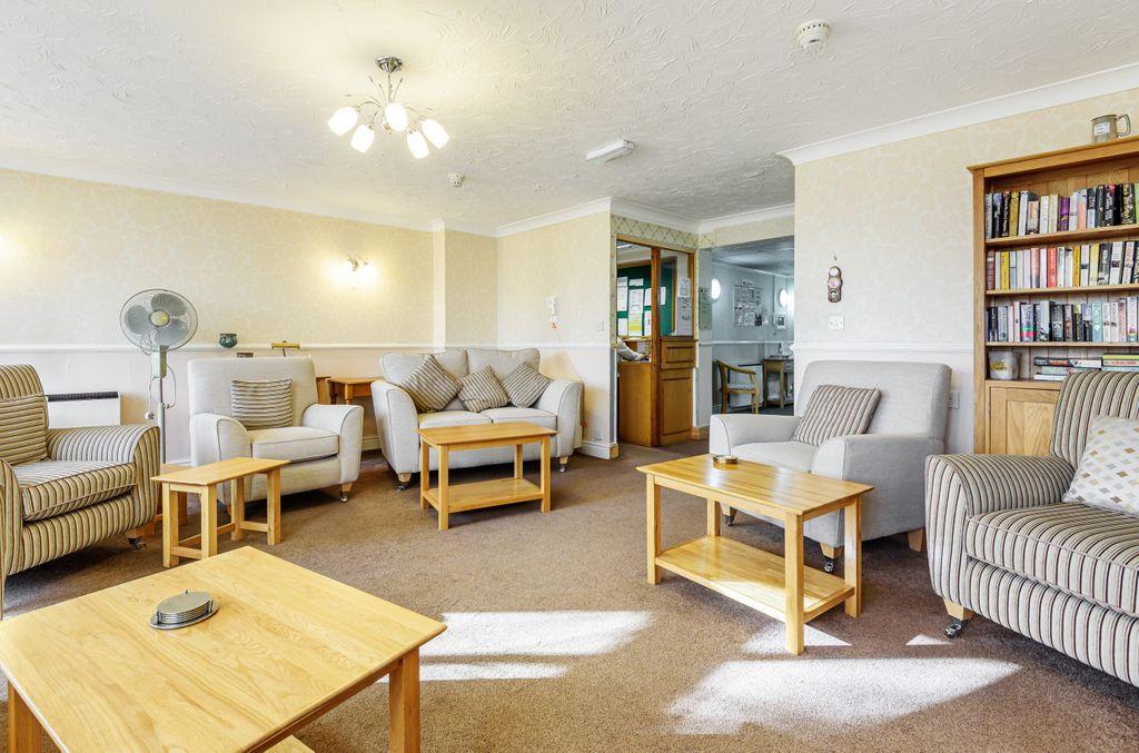 Communal Lounge