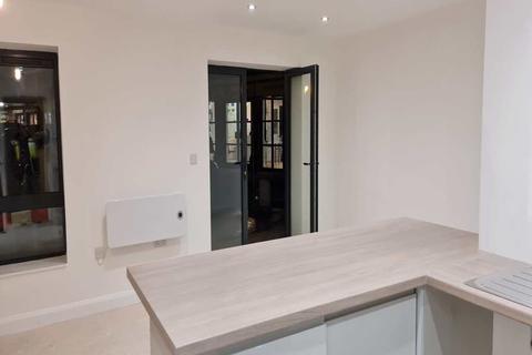6 Ash Close, Barlborough, Chesterfield, S43 4XL