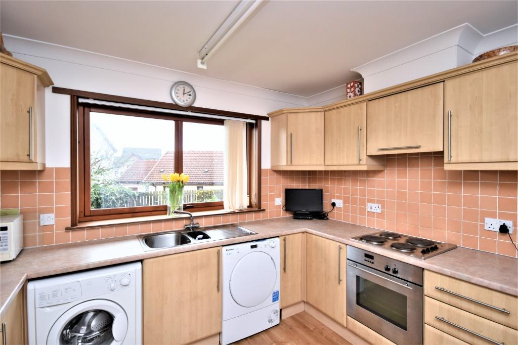 Sutherland Crescent, Perthshire, PH2 9GA 3 bed bungalow £