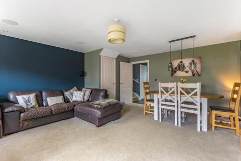 29 Broad Way, Upper Heyford, Bicester, OX25 5AD