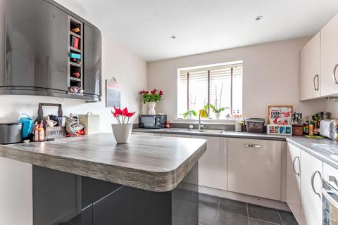 29 Broad Way, Upper Heyford, Bicester, OX25 5AD