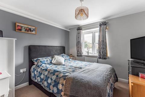29 Broad Way, Upper Heyford, Bicester, OX25 5AD