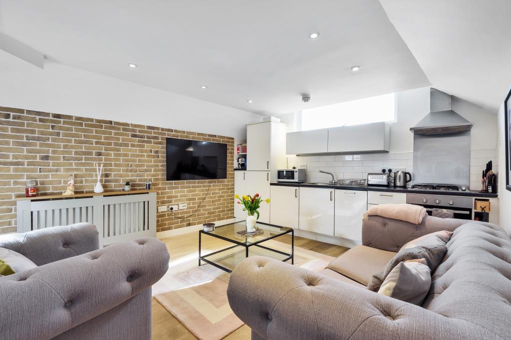 Reception/Kitchen