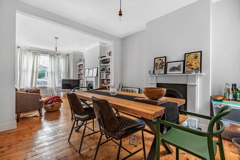 23 Eswyn Road, London, SW17 8TR