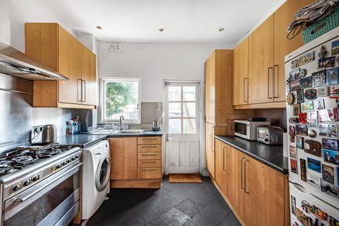 23 Eswyn Road, London, SW17 8TR