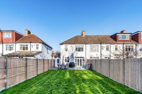 216 Pickhurst Rise, West Wickham, BR4 0AU