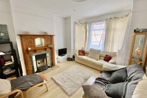 28 Locket Road, Wealdstone, Harrow, HA3 7LZ