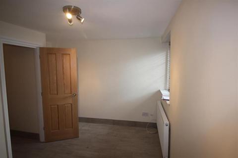 1 bedroom ground floor flat to rent, Hendon, NW4.