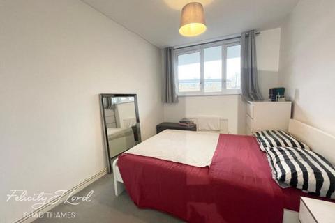 2 bedroom flat to rent, Lucey Way, London