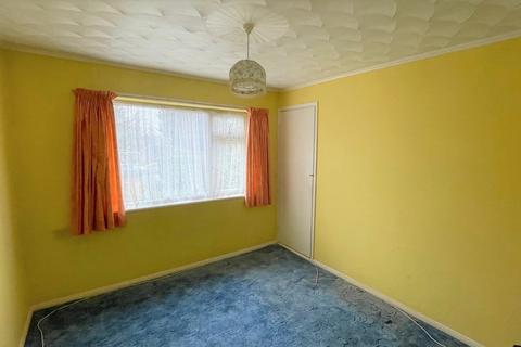 20 Latimer Road, Wokingham, RG41 2XX