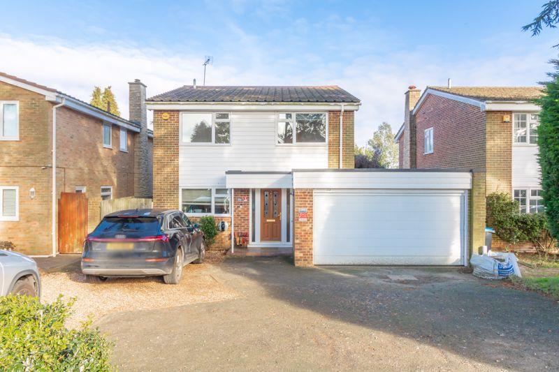 Eglise Road, Warlingham, Surrey 4 bed detached house £800,000