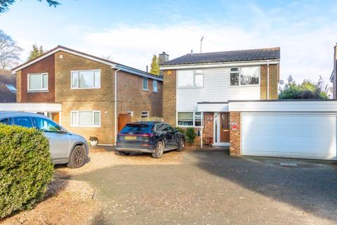 25a Eglise Road, Warlingham, CR6 9SE