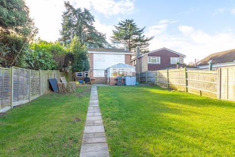 25a Eglise Road, Warlingham, CR6 9SE