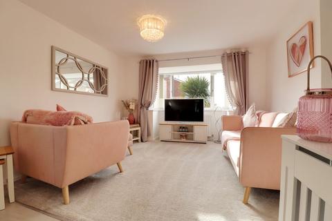 14 Eastfield Drive, Askern, Doncaster, DN6 0NU
