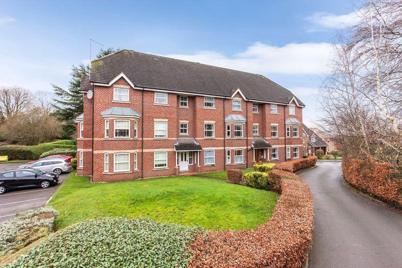 Westholme Close, Congleton 2 bed apartment £145,000