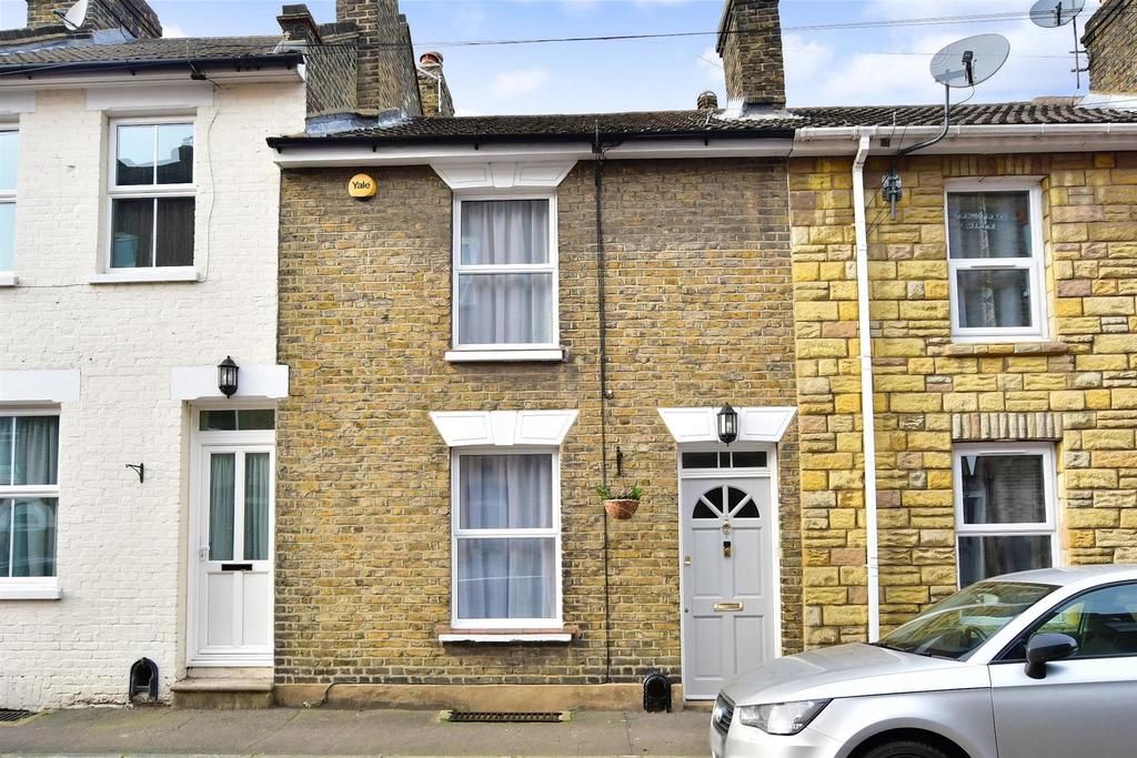 Langdon Road, Rochester, Kent 2 bed terraced house £375,000