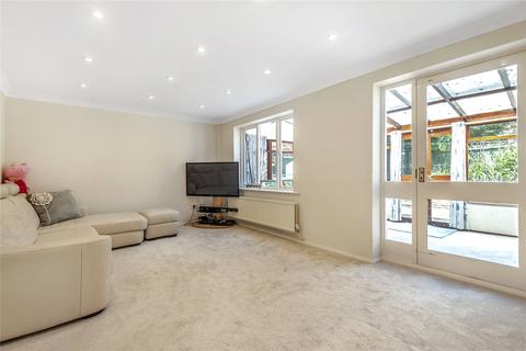 4 bedroom detached house to rent, Crecy Close, Wokingham, Berkshire, RG41