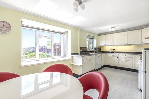4 bedroom detached house to rent, Crecy Close, Wokingham, Berkshire, RG41