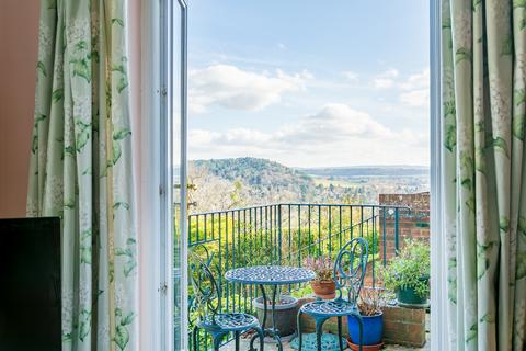 13 Beech Lane, Guildford, GU2 4ES