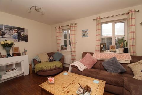 5 Bridgeside Close, Walsall, WS8 7BN