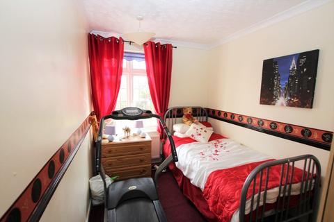 87 Compton Place, Erith, DA8 1RY