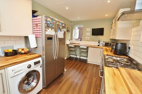 21 Lavender Close, South Ockendon, RM15 6TH