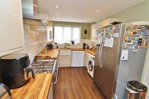 21 Lavender Close, South Ockendon, RM15 6TH