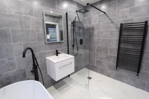 17 Ashtree Croft, Willaston, Neston, CH64 2UJ