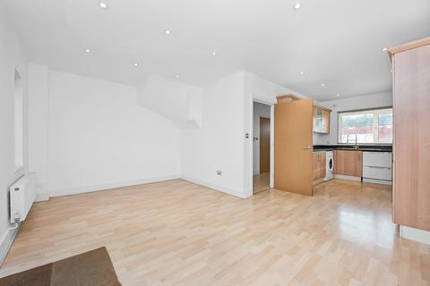 1 Woodland Grove, London, SE10 9UL